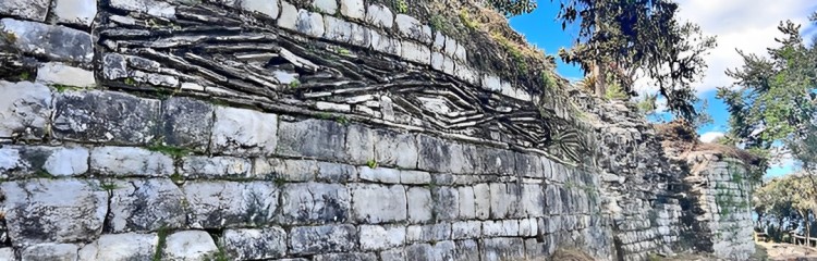 Restos Arqueológicos de Yalape