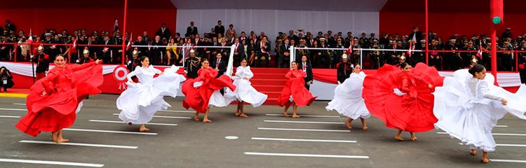 Las fiestas patrias en el Perú